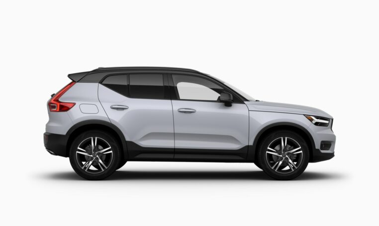 2021 Volvo XC40 T5 AWD R-Design - 8228074 - Capitol Motors