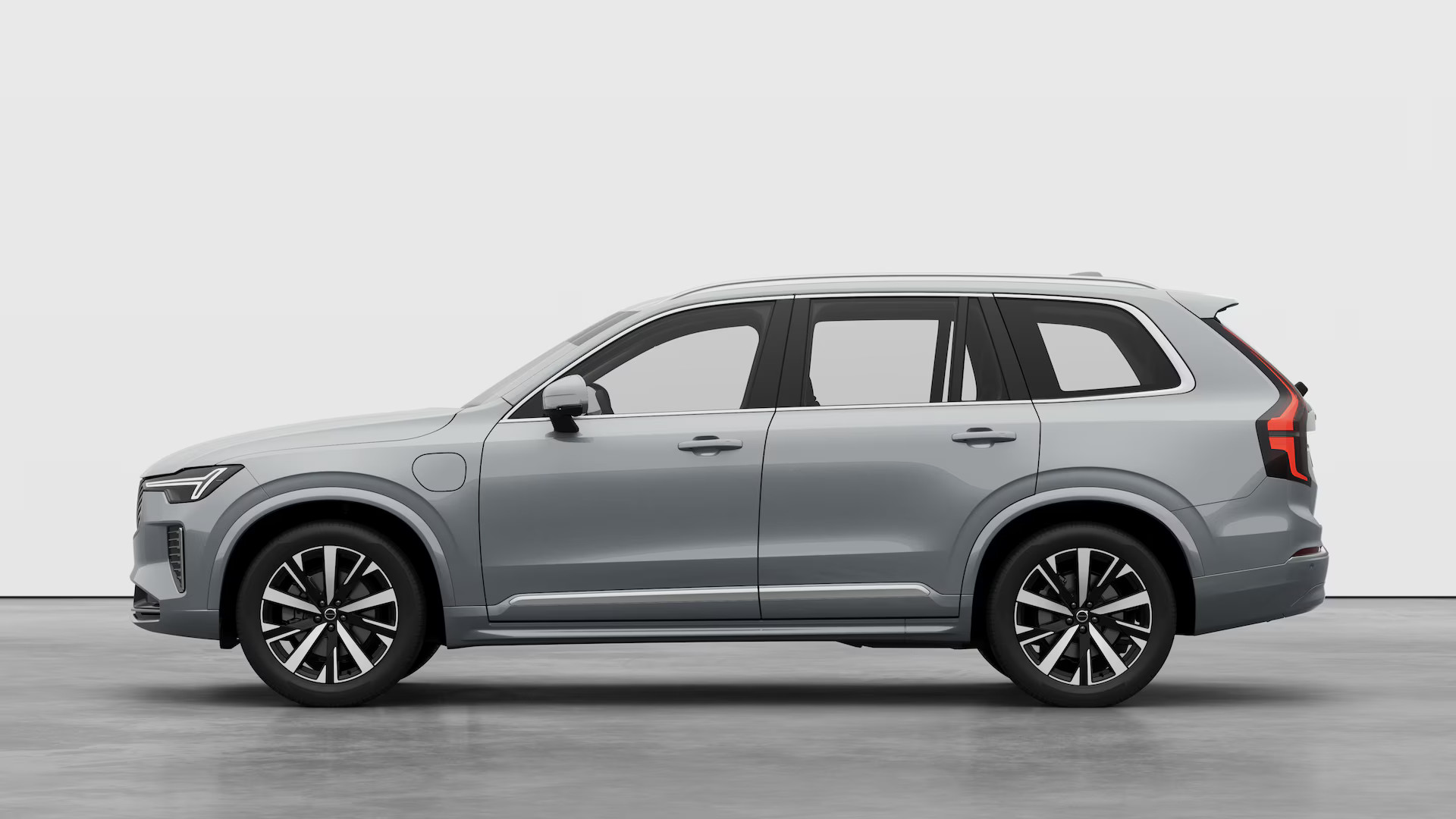 2025.5_XC90 T8 Core_740_VapourGrey_exterior-studio-Left-Profile 2025.5_XC90 T8 Core - Vapour Grey