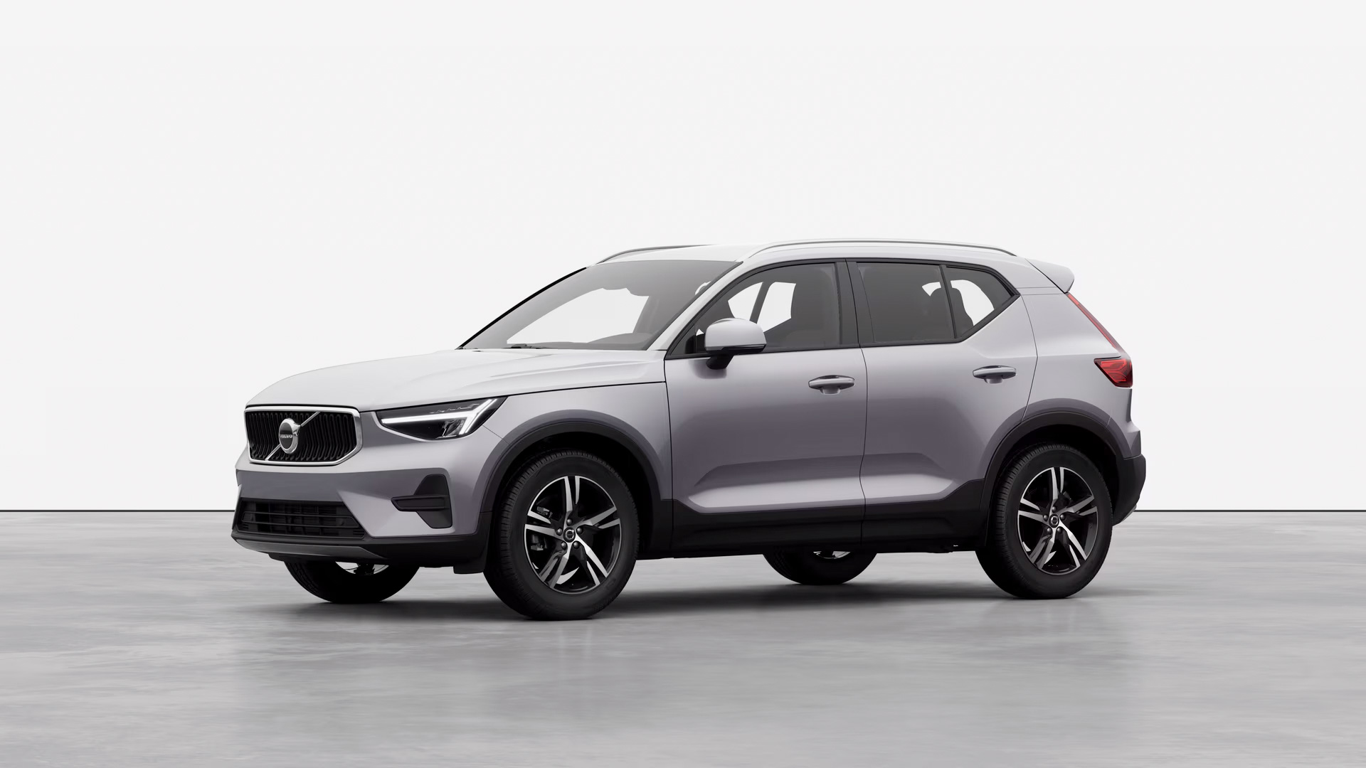 XC40 745- Aurora Silver