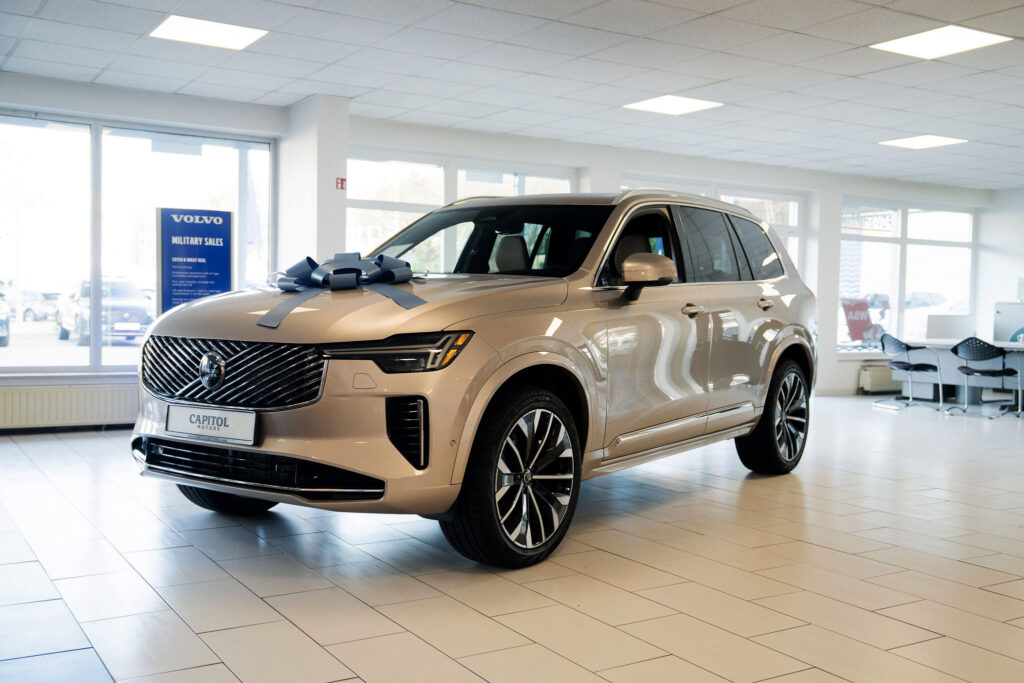 2026 XC90 B5 Plus- Bright Dusk